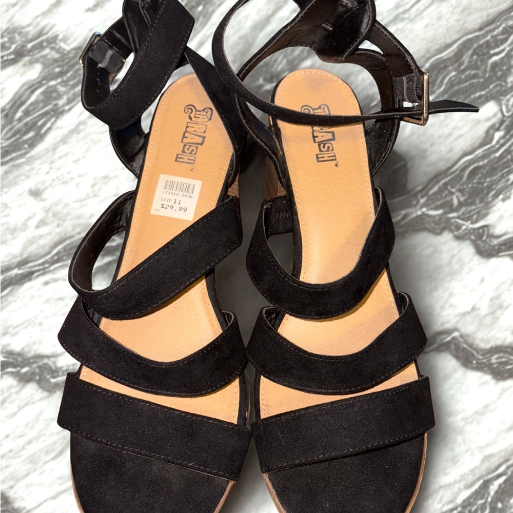 Strappy Women's Block Heel Sandals